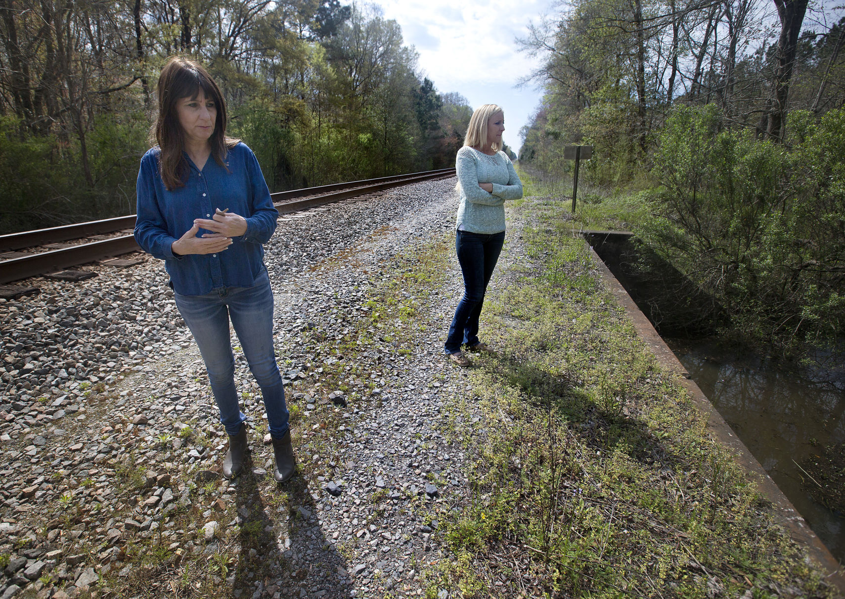 Vicki Hall and Jessican Sanders.jpg